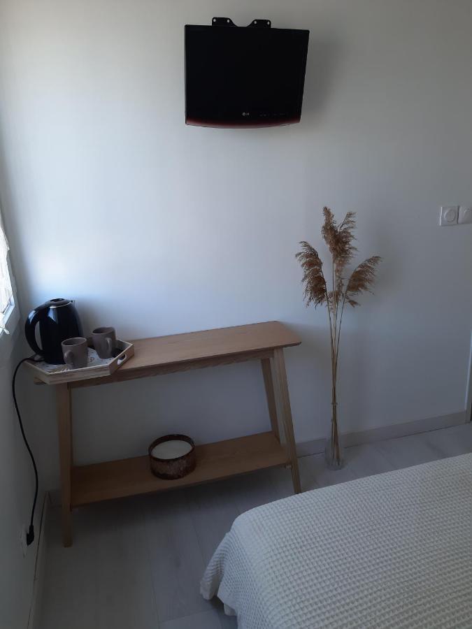 La Casita Serignanaise - Apt T2 - Clim - Jardin Bed & Breakfast Ngoại thất bức ảnh