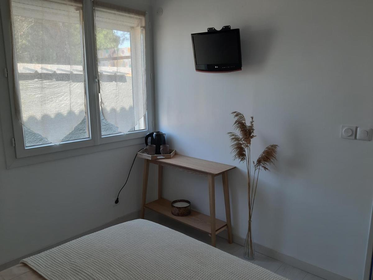 La Casita Serignanaise - Apt T2 - Clim - Jardin Bed & Breakfast Ngoại thất bức ảnh